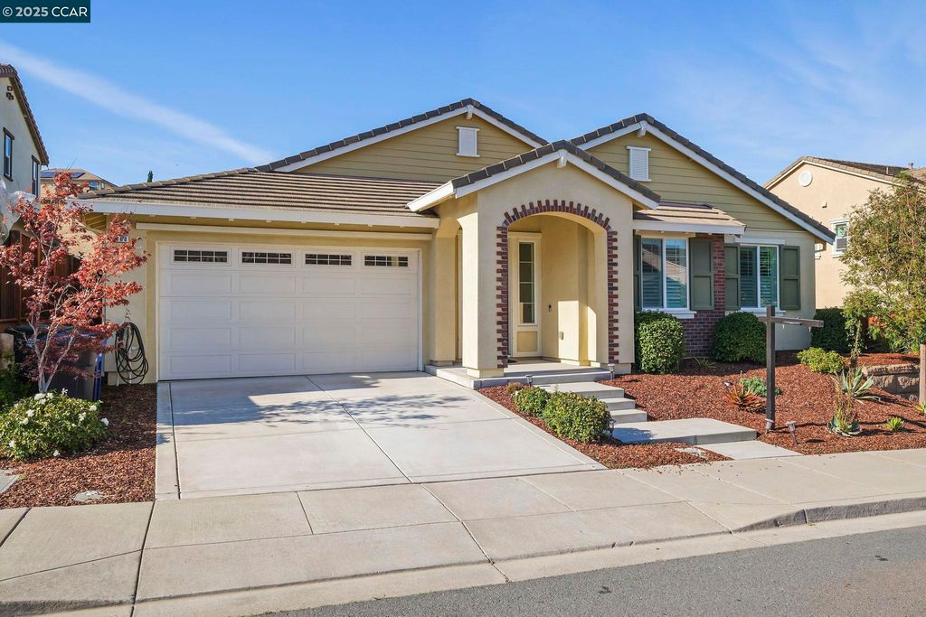 Photo of 2968 Alves Ranch Rd, Pittsburg, CA 94565 (MLS # 41116374)