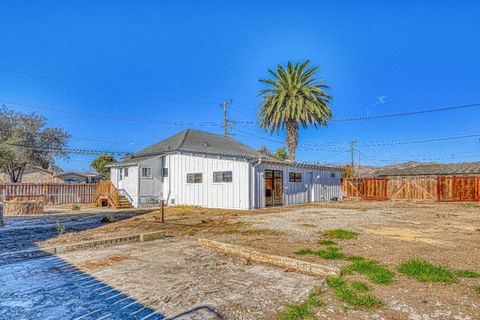 A home in Soledad