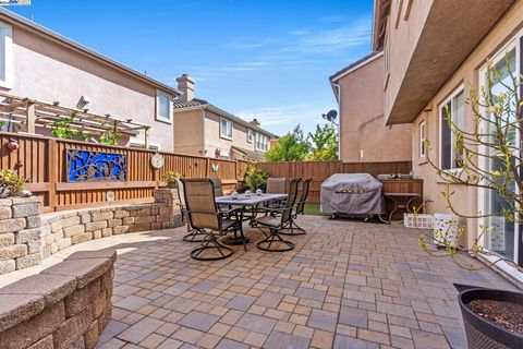 A home in San Leandro