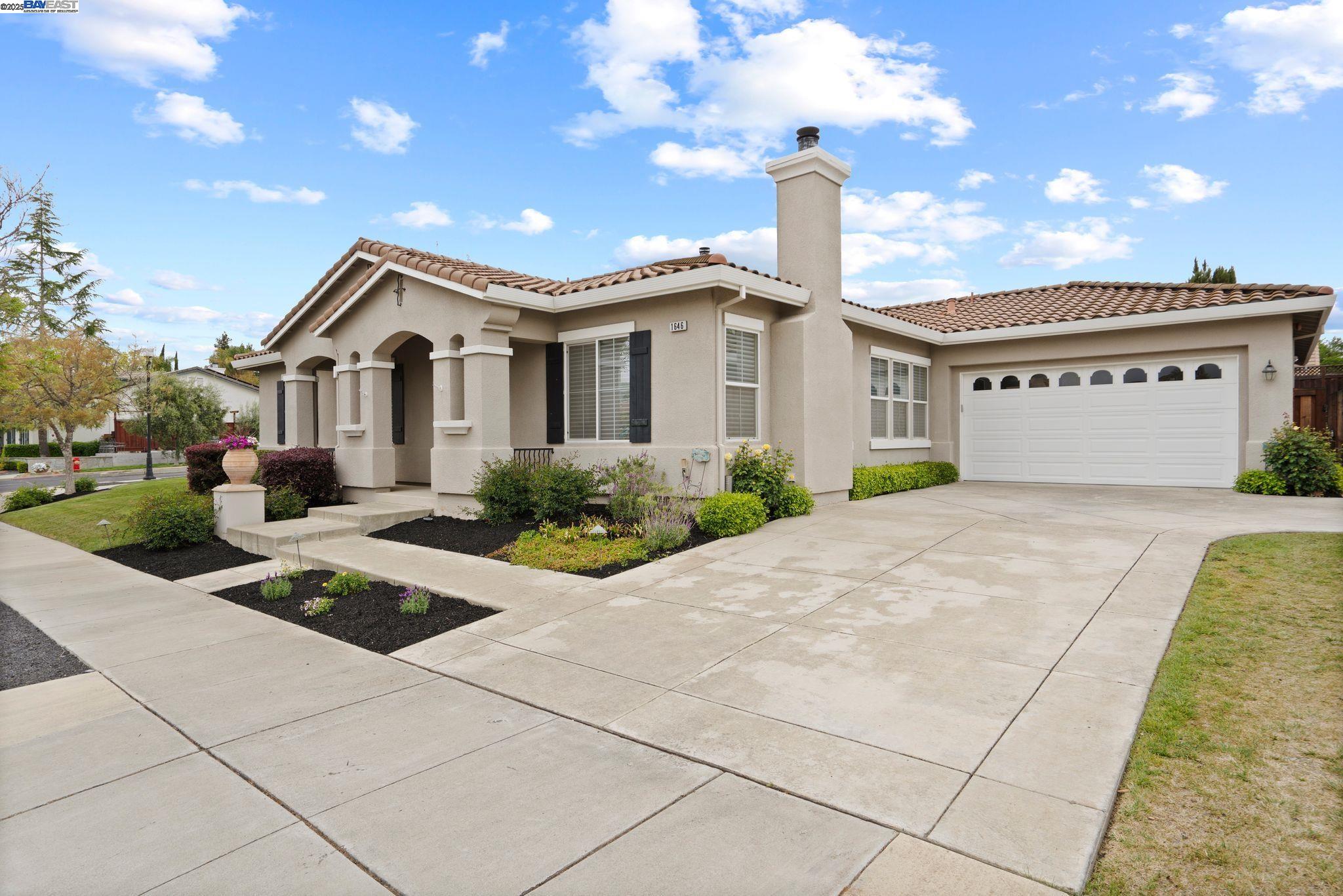 1646 Cascina Ct