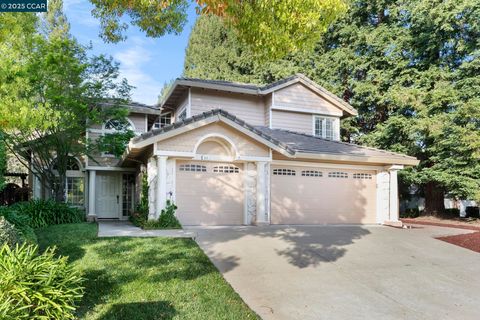 44 Sweet Water Ct Danville CA 94506