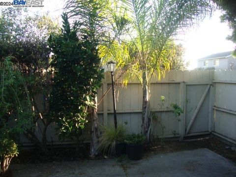 A home in San Leandro