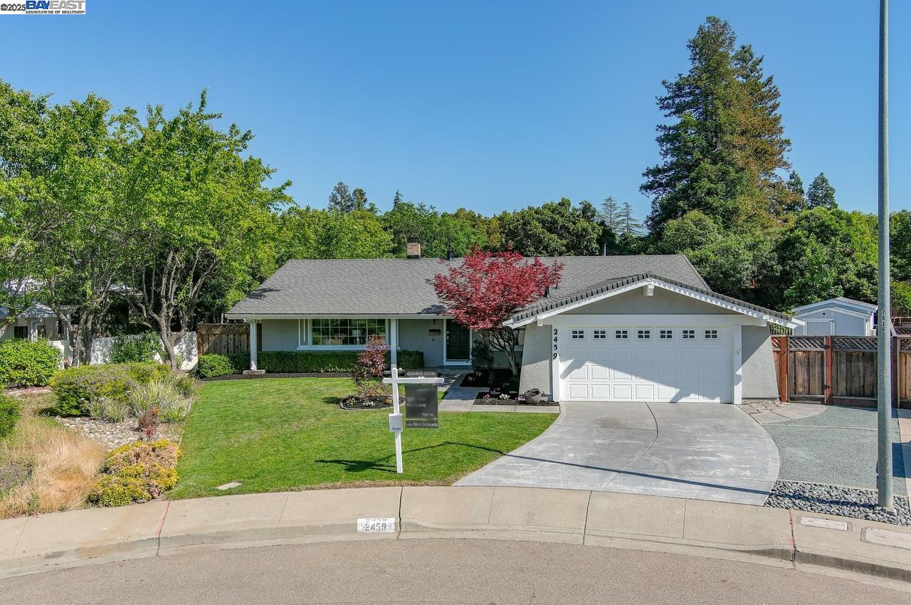 2459 Lexington Pl