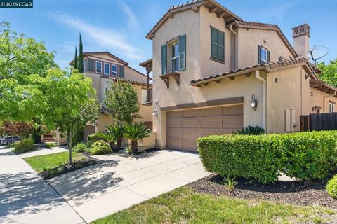 2333 Capistrello St Dublin CA 94568
