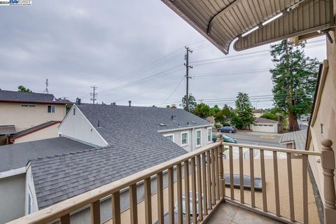 A home in San Leandro