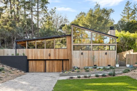 A home in Portola Valley