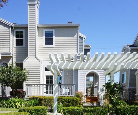 318 Genoa Drive Unit 160, Redwood Shores, CA 94065 - MLS#: ML82000957