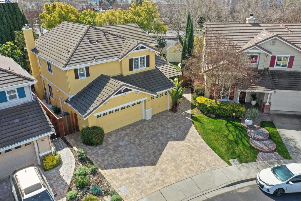 listing image 54