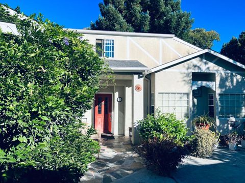 A home in Palo Alto