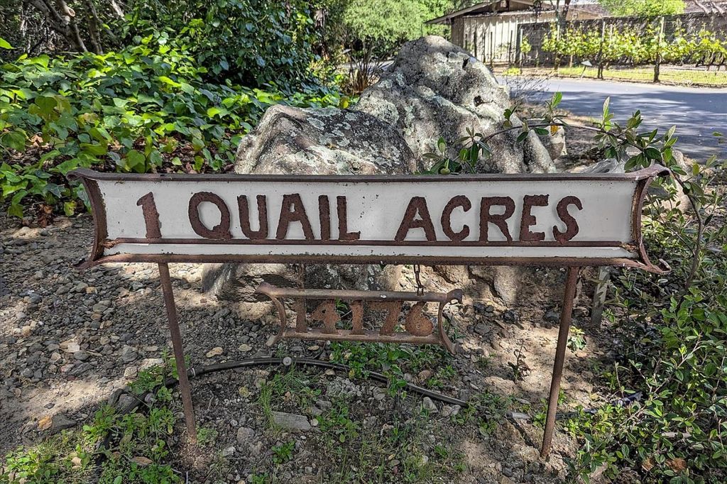 Photo of 14176 Quail Acres, Saratoga, CA 95070 (MLS # ML82040914)