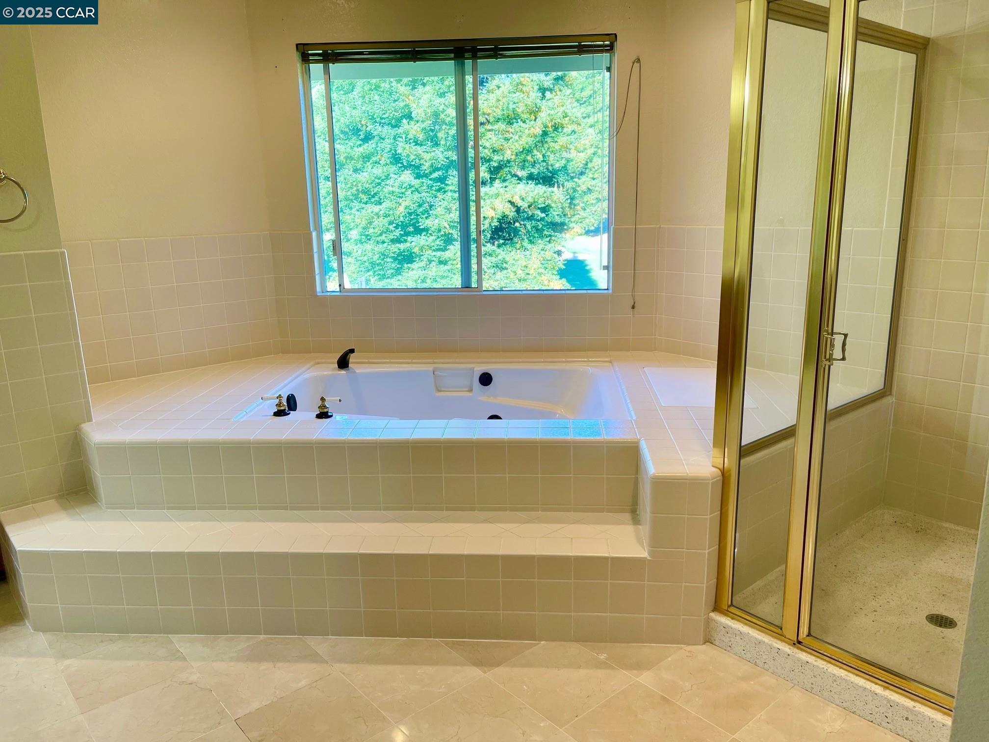 San Ramon, California 94582, United States, 4 Bedrooms Bedrooms, ,3 BathroomsBathrooms,Residential,Active,175517