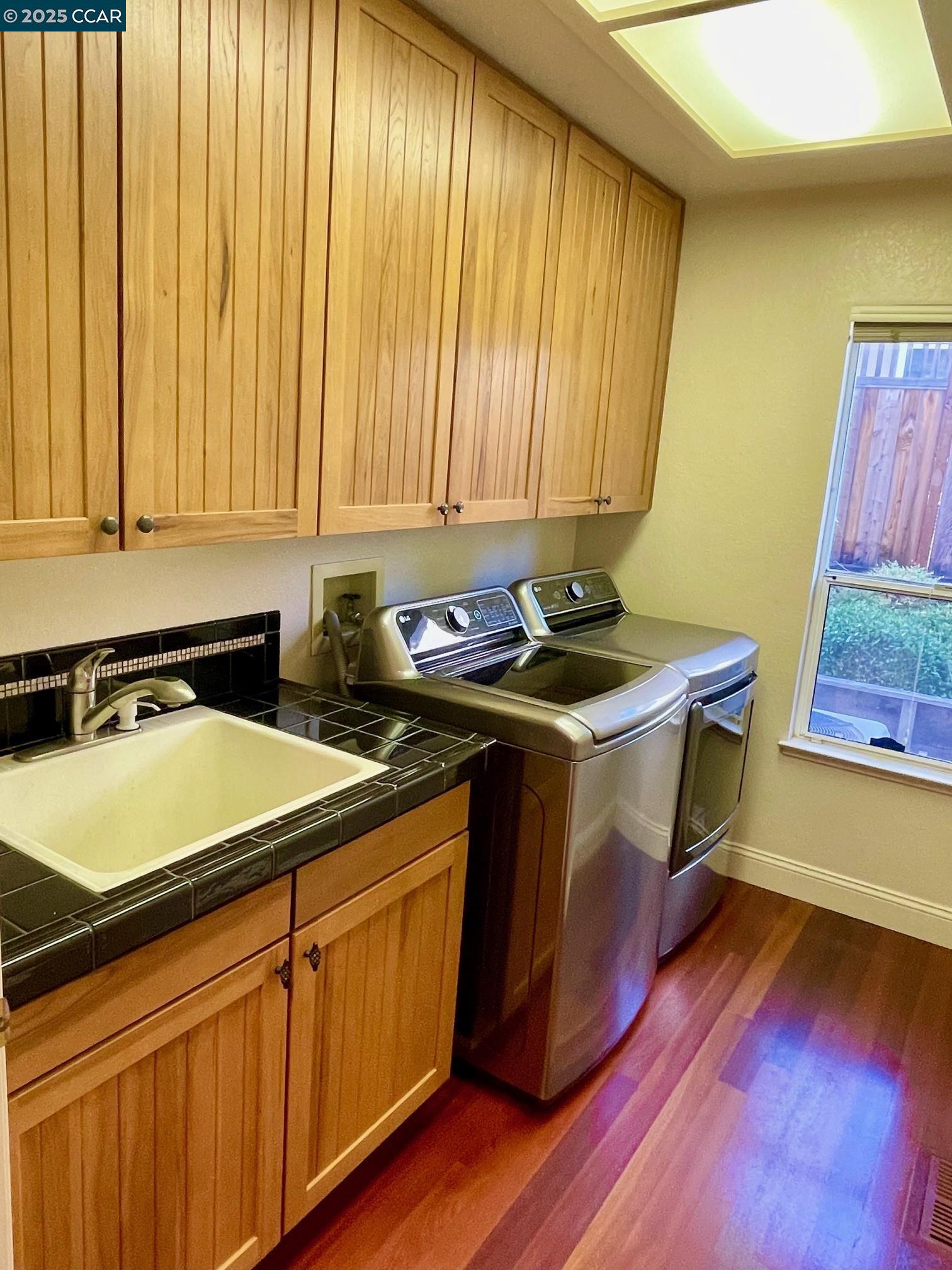 San Ramon, California 94582, United States, 4 Bedrooms Bedrooms, ,3 BathroomsBathrooms,Residential,Active,175517