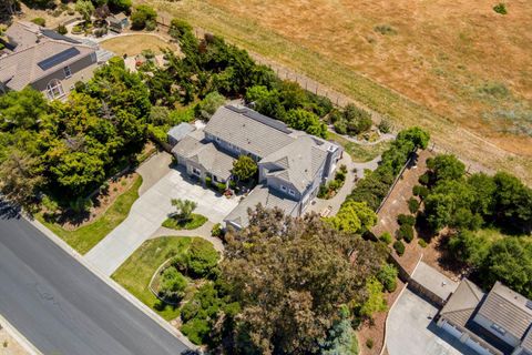 A home in San Juan Bautista