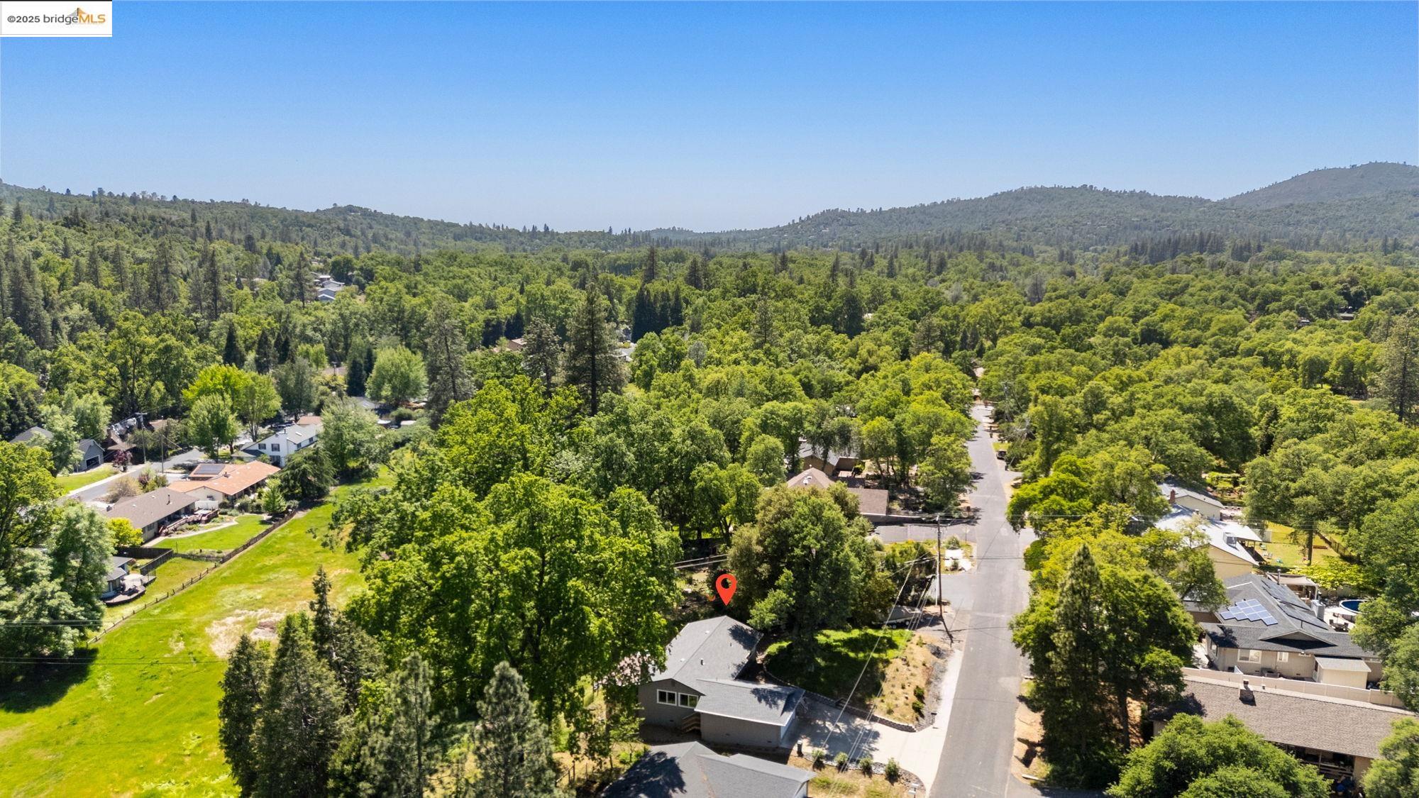 Sonora, California 95370, United States, 3 Bedrooms Bedrooms, ,2 BathroomsBathrooms,Residential,Contingent,125522