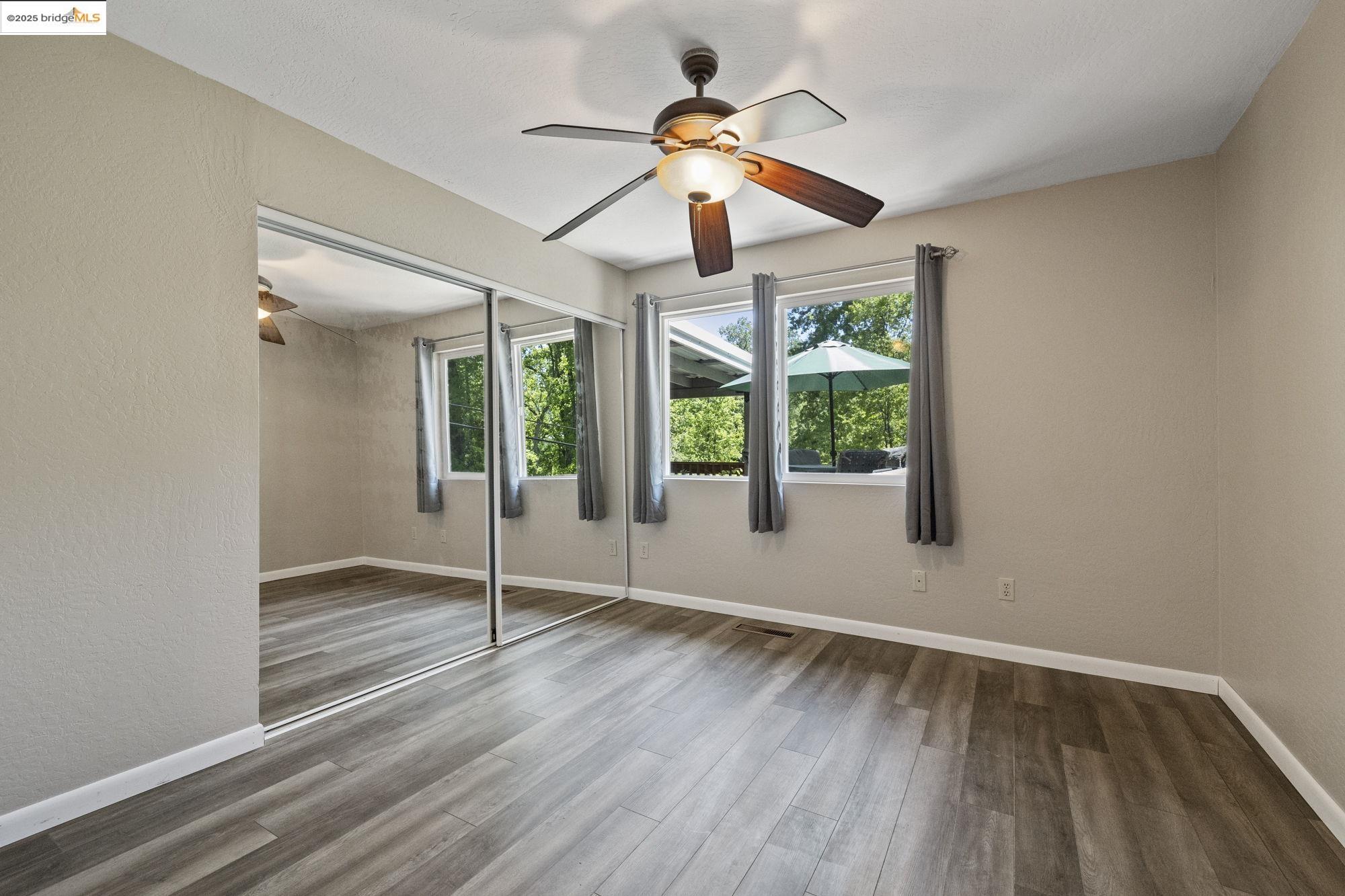 Sonora, California 95370, United States, 3 Bedrooms Bedrooms, ,2 BathroomsBathrooms,Residential,Contingent,125522