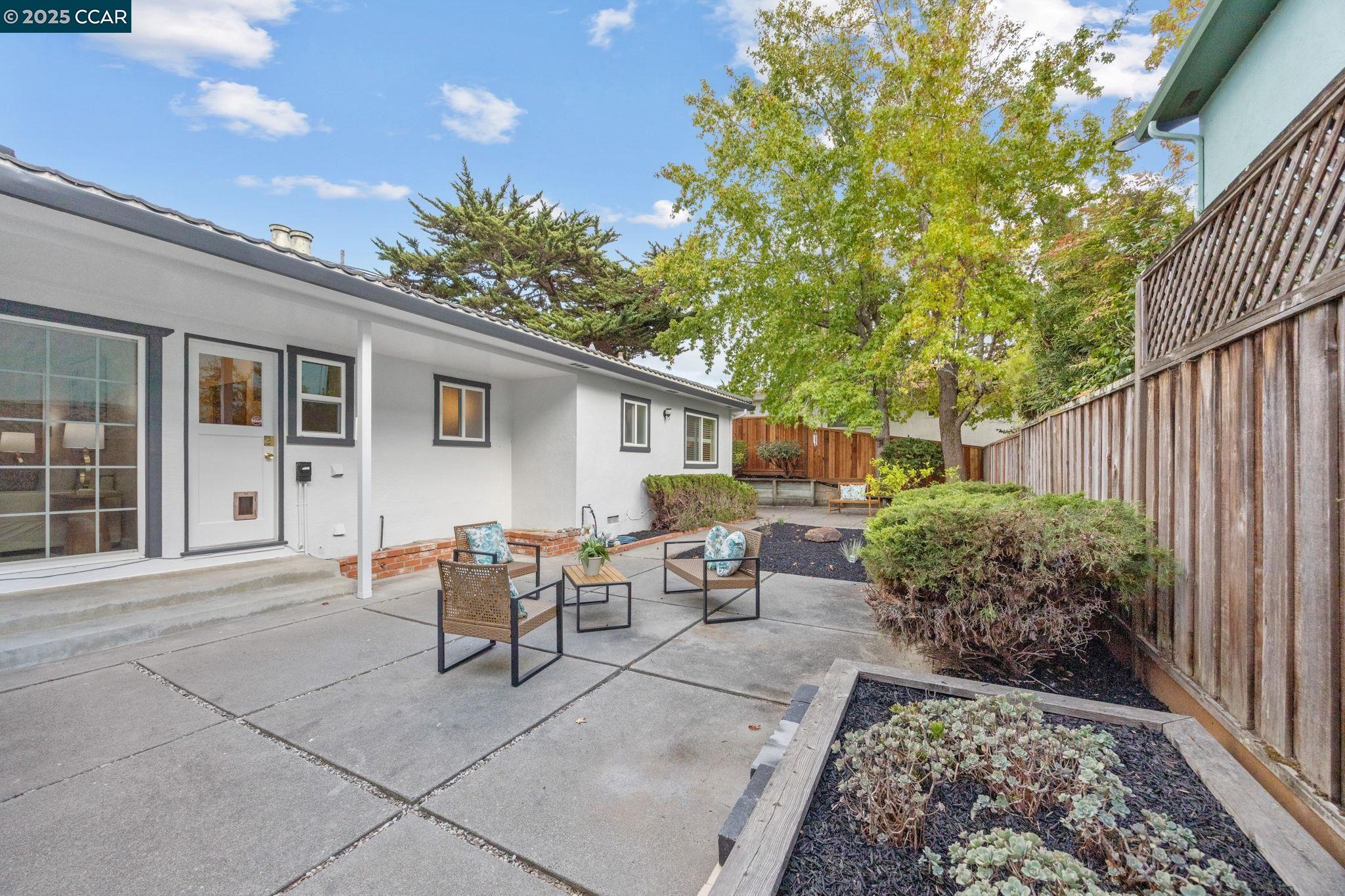 Richmond, California 94803, United States, 3 Bedrooms Bedrooms, ,2 BathroomsBathrooms,Residential,Active,220443