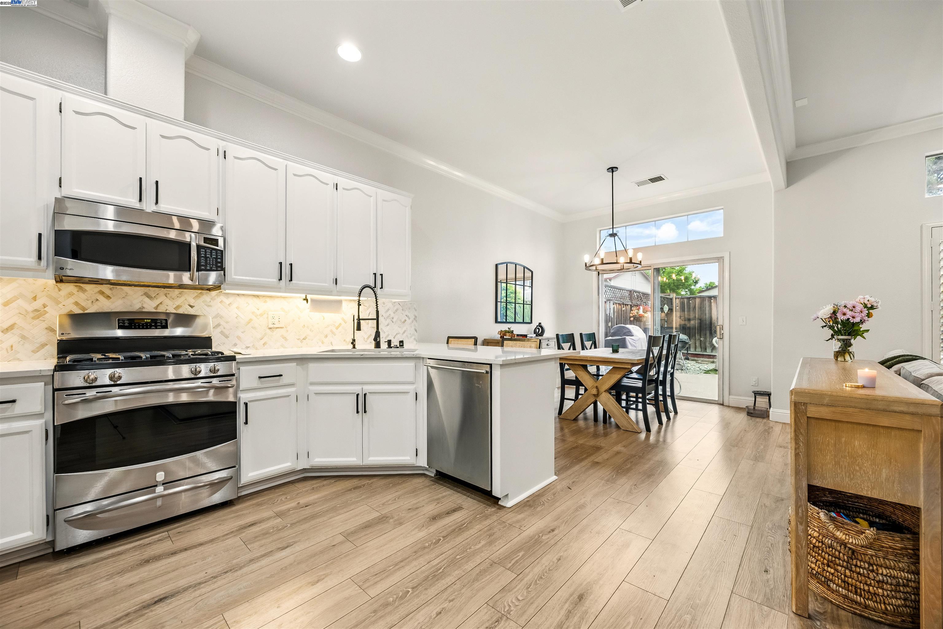 4424 Newman Pl