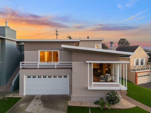 A home in Daly City