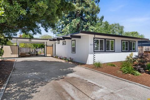 A home in Palo Alto