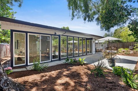 A home in Palo Alto