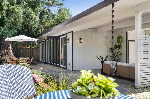 A home in Palo Alto