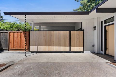 A home in Palo Alto