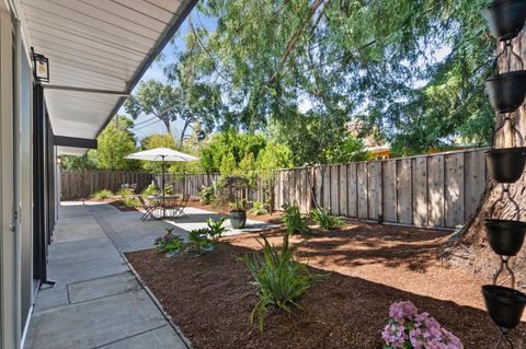 A home in Palo Alto