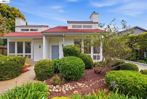 Photo of 2013 Dolphin Dr, Aptos, CA 95003 (MLS # 41132865)