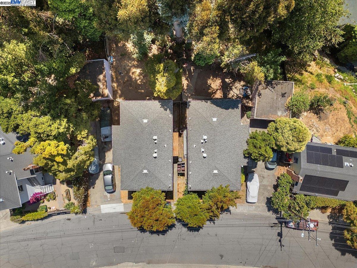 Oakland, California 94601, United States, 4 Bedrooms Bedrooms, ,Residential,Active,168024