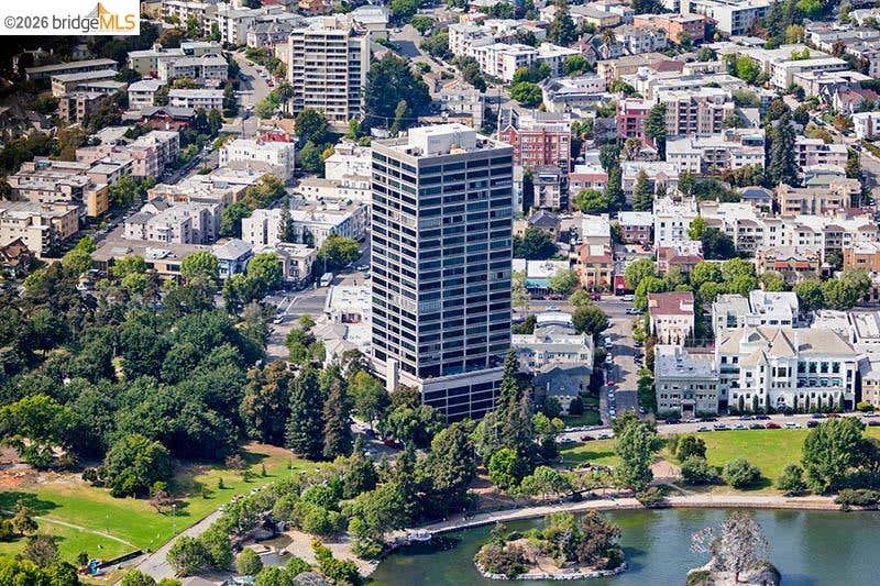 Photo of 565 Bellevue Ave. #806, Oakland, CA 94610 (MLS # 41145840)