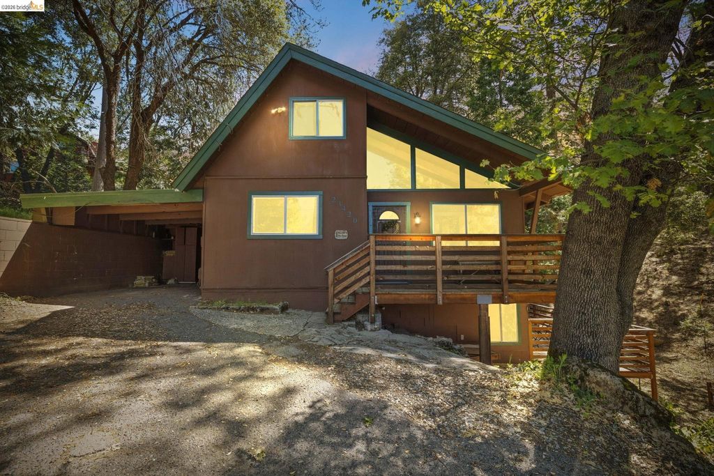 Photo of 23420 Tanager Dr, Twain Harte, CA 95383 (MLS # 41135523)