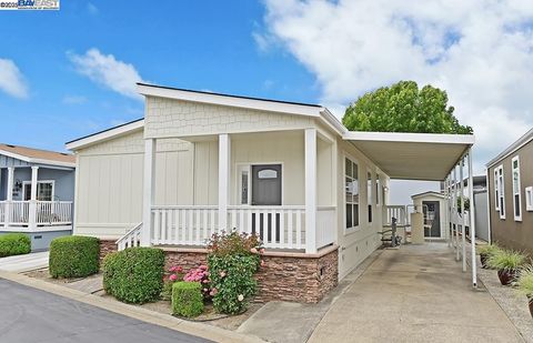 3263 Vineyard Ave Pleasanton CA 94566
