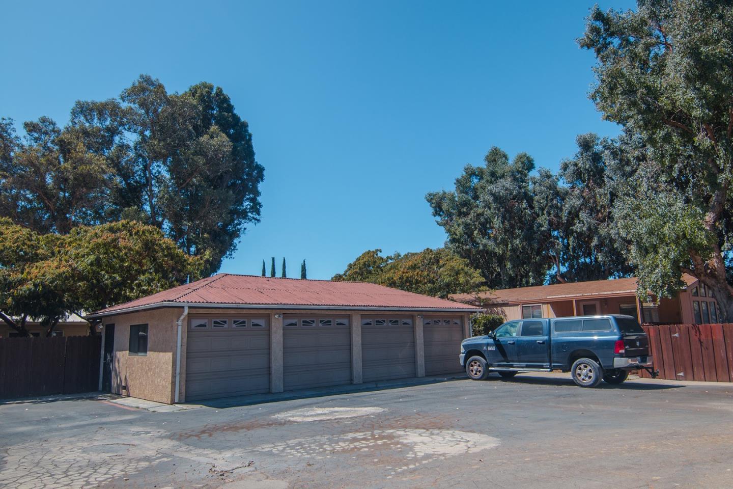 5901 Camino Tassajara