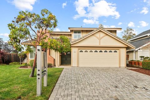 A home in Foster City