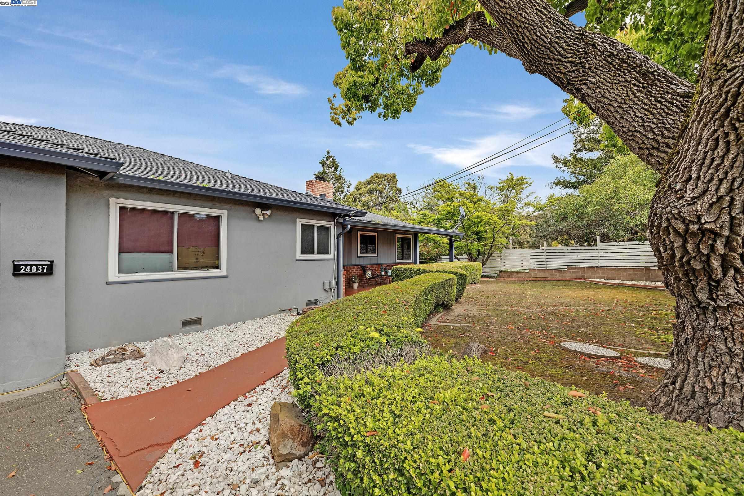 24037 Wilcox Ln