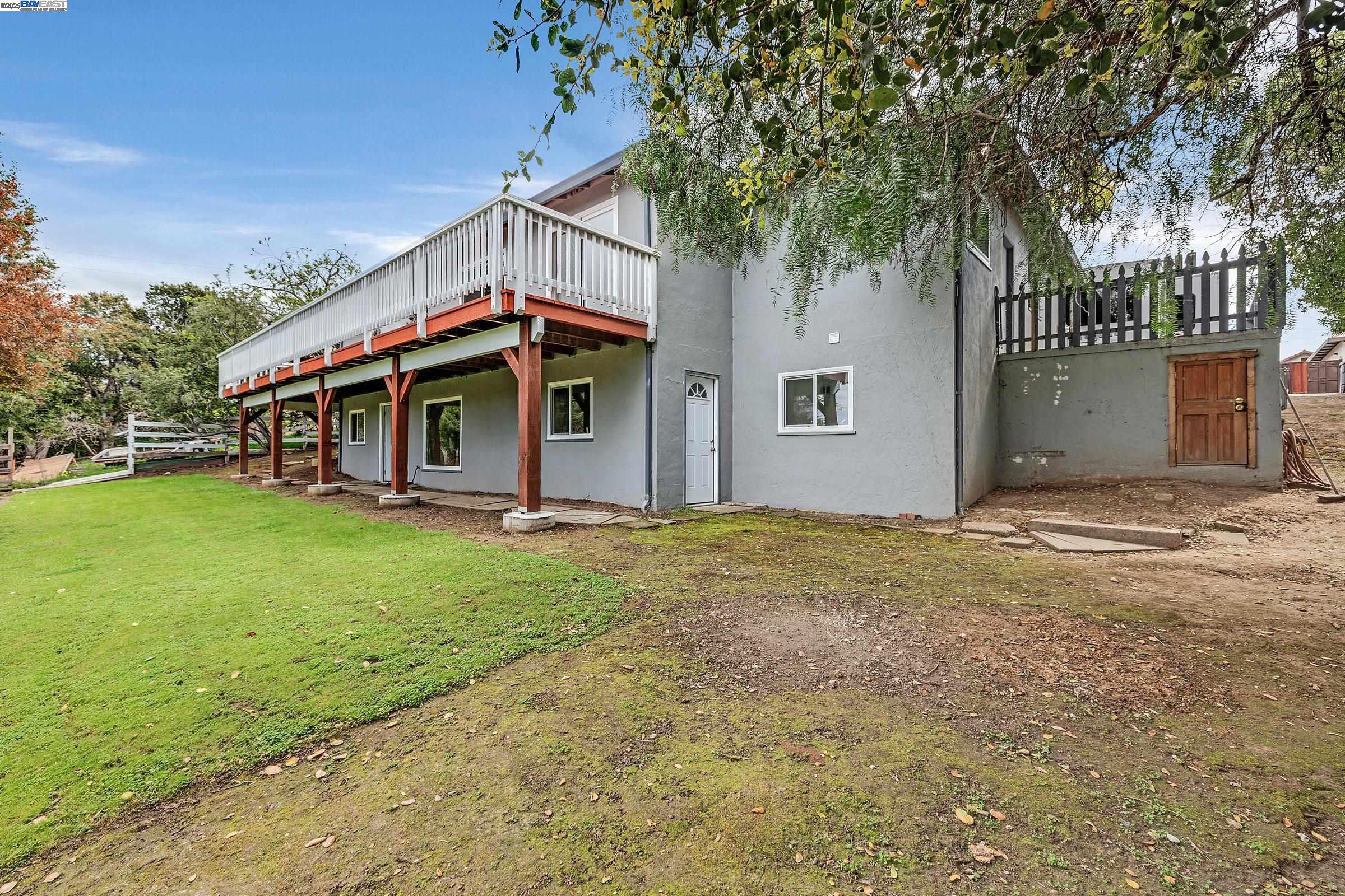 24037 Wilcox Ln