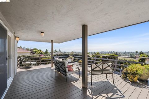 A home in San Leandro