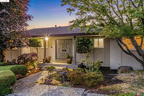 A home in San Leandro