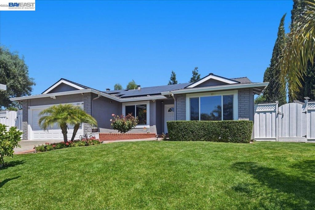 Photo of 2861 Millbridge Pl, San Ramon, CA 94583 (MLS # 41135378)
