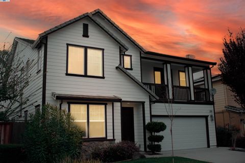 1955 Bankston Dr Tracy CA 95304