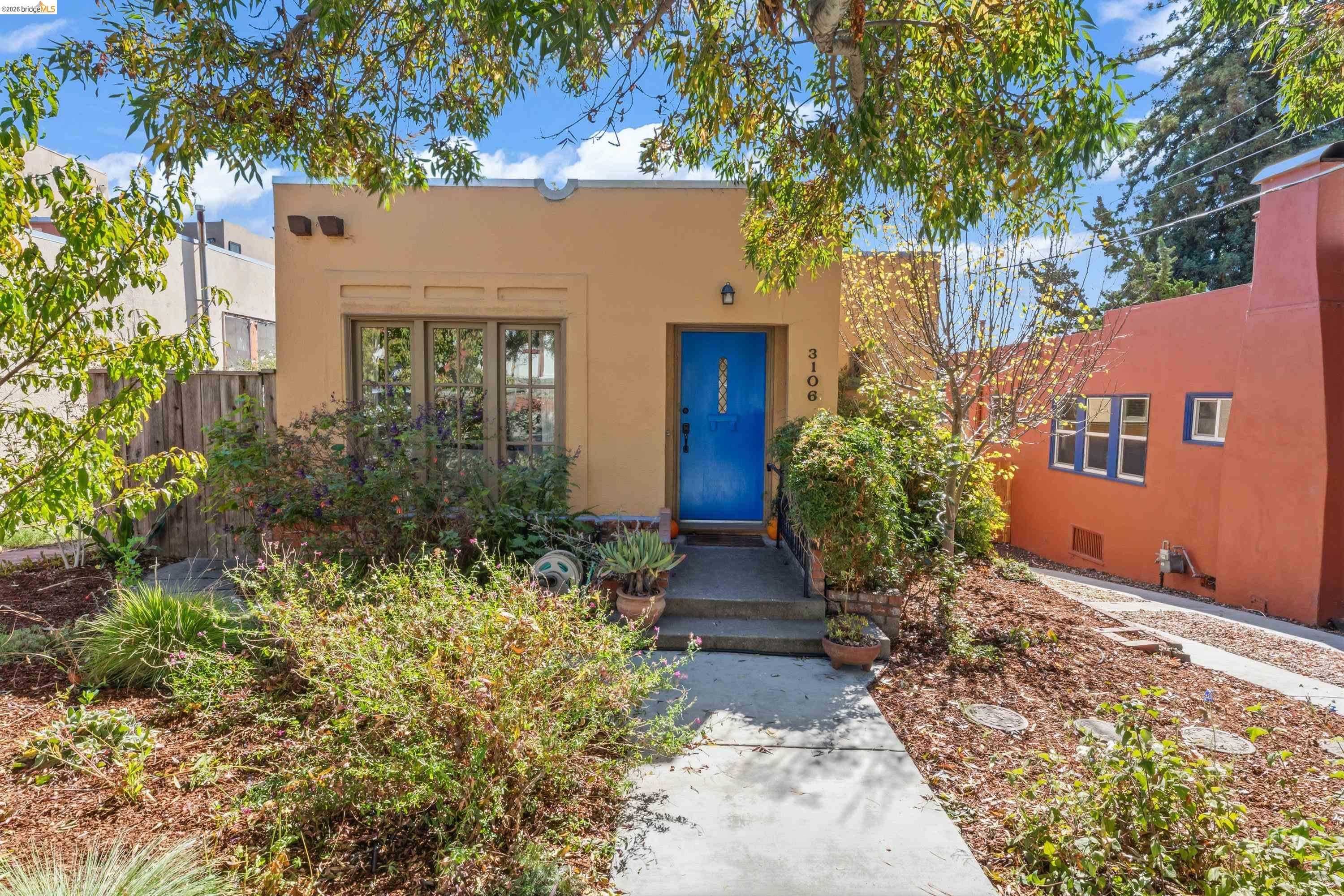 3106 Kingsland