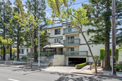 A home in San Leandro