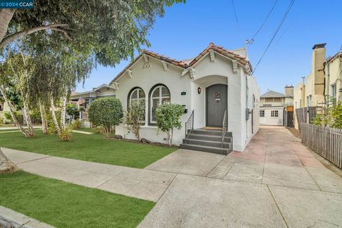 A home in San Leandro