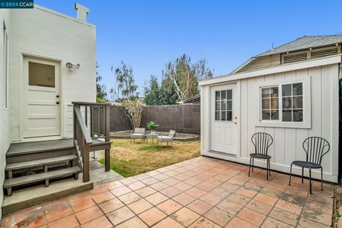 A home in San Leandro