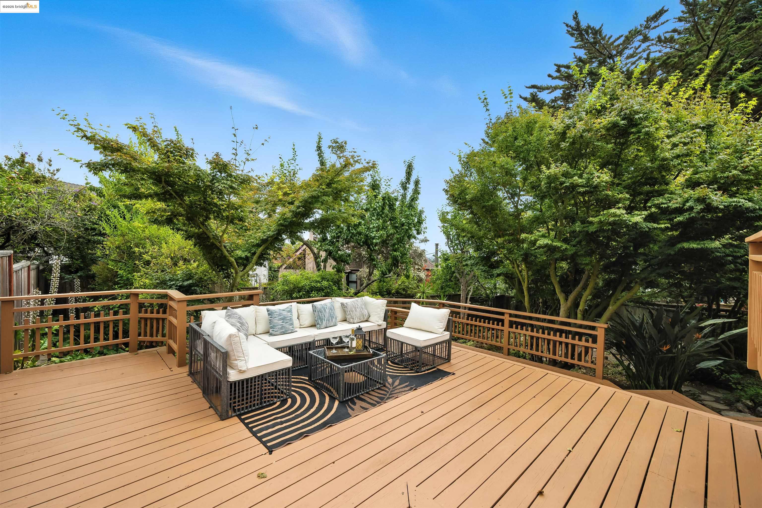 Berkeley, California 94707, United States, 3 Bedrooms Bedrooms, ,2 BathroomsBathrooms,Residential,Active,177245