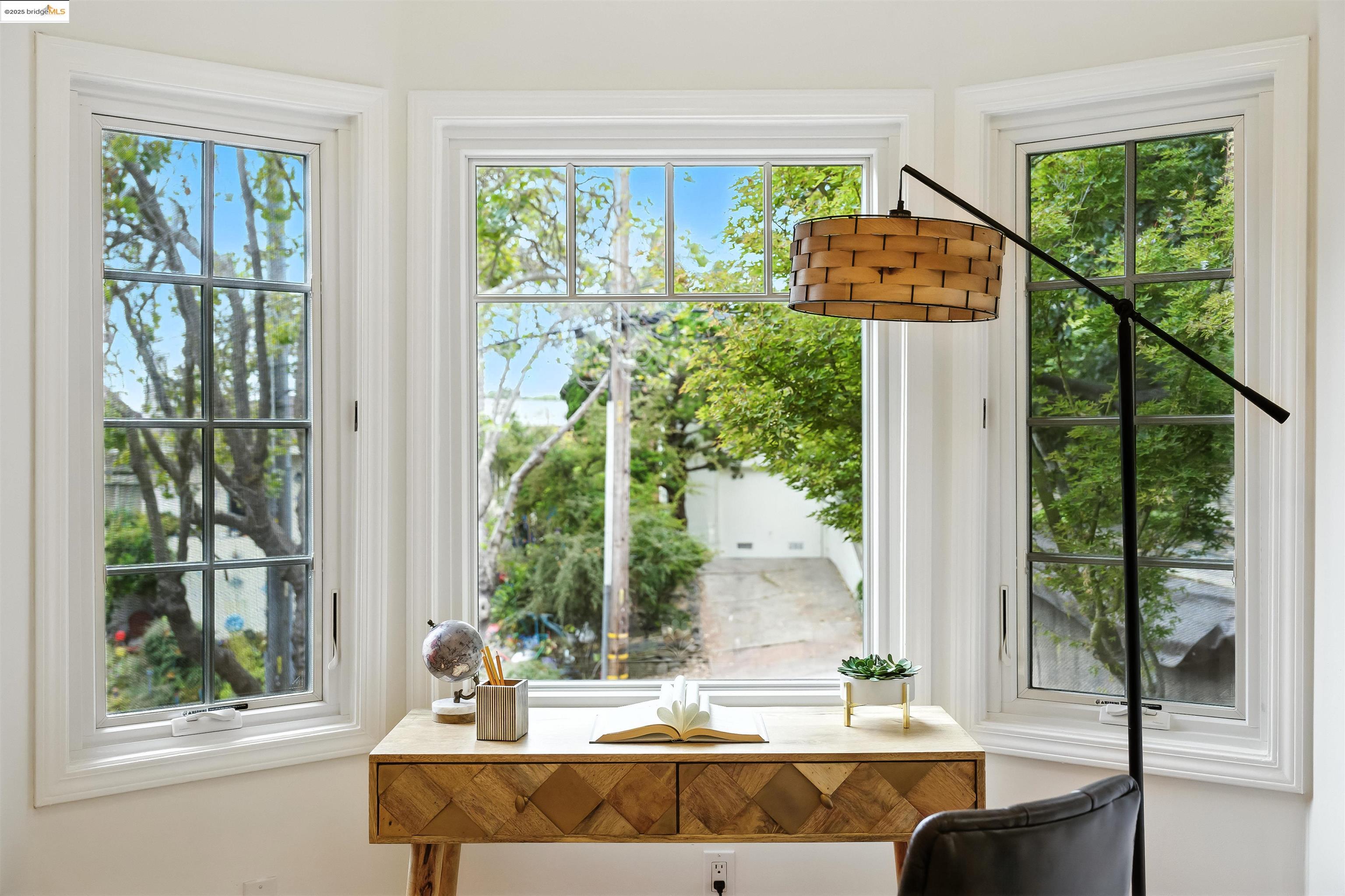 Berkeley, California 94707, United States, 3 Bedrooms Bedrooms, ,2 BathroomsBathrooms,Residential,Active,177245