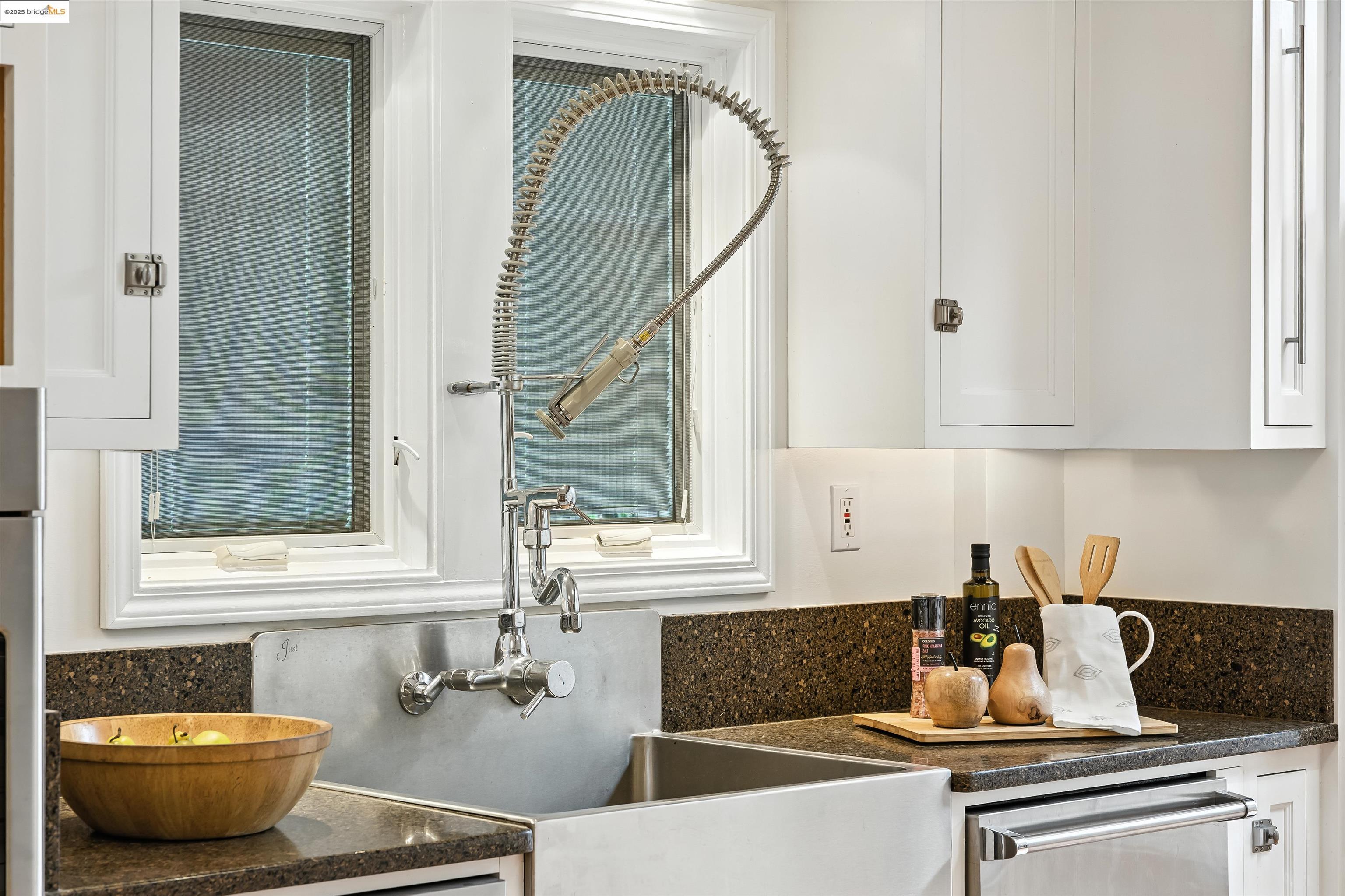 Berkeley, California 94707, United States, 3 Bedrooms Bedrooms, ,2 BathroomsBathrooms,Residential,Active,177245