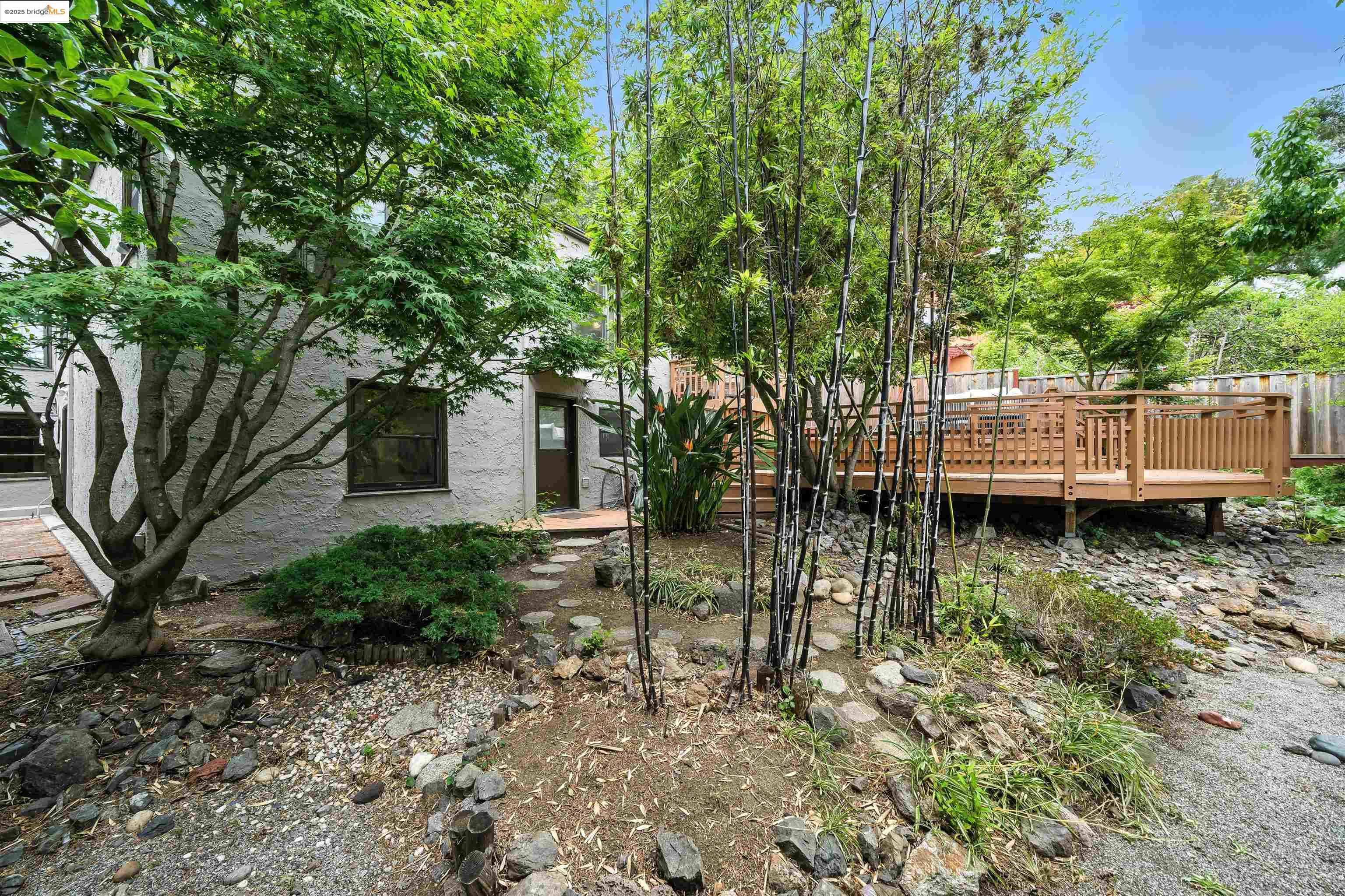 Berkeley, California 94707, United States, 3 Bedrooms Bedrooms, ,2 BathroomsBathrooms,Residential,Active,177245