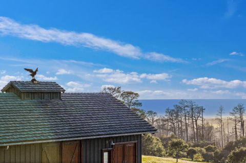 A home in Pescadero