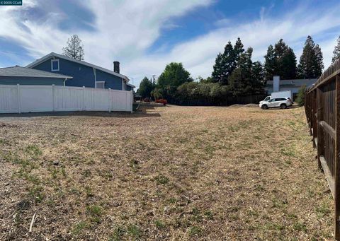 Photo of 0 Walnut Ave, Concord, CA 94519 (MLS # 41119637)